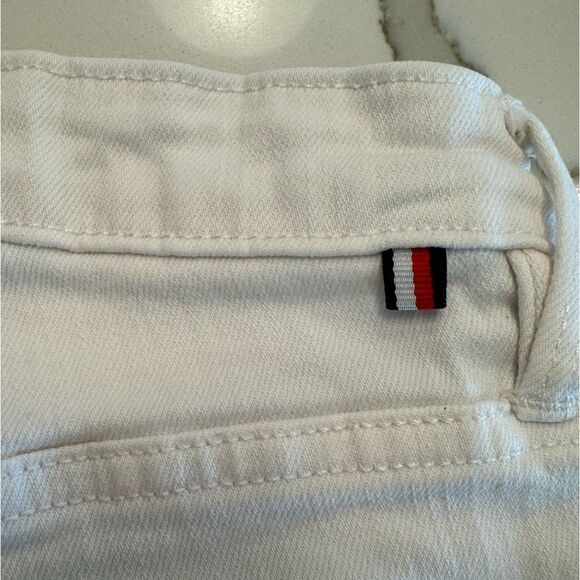 Tommy Hilfiger white Jean denim shorts Jorts size 2 - Picture 4 of 6